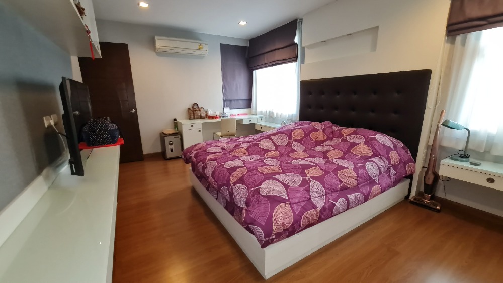 เช่า บ้านดอนเมือง บ้านแฝด 3 ชั้น หลังมุม  แกรนด์ ไอ-ดีไซน์ วิภาวดี Home for rent GRAND I DESIGN VIBHAVADI 39.4 ตารางวา สไตล์บ้านเดี่ยว ตกแต่งสวย สภาพสวยพร้อมอยู่ ใกล้รถไฟฟ้า 2 สาย ค่าเช่า 40,000 บาท/เดือน