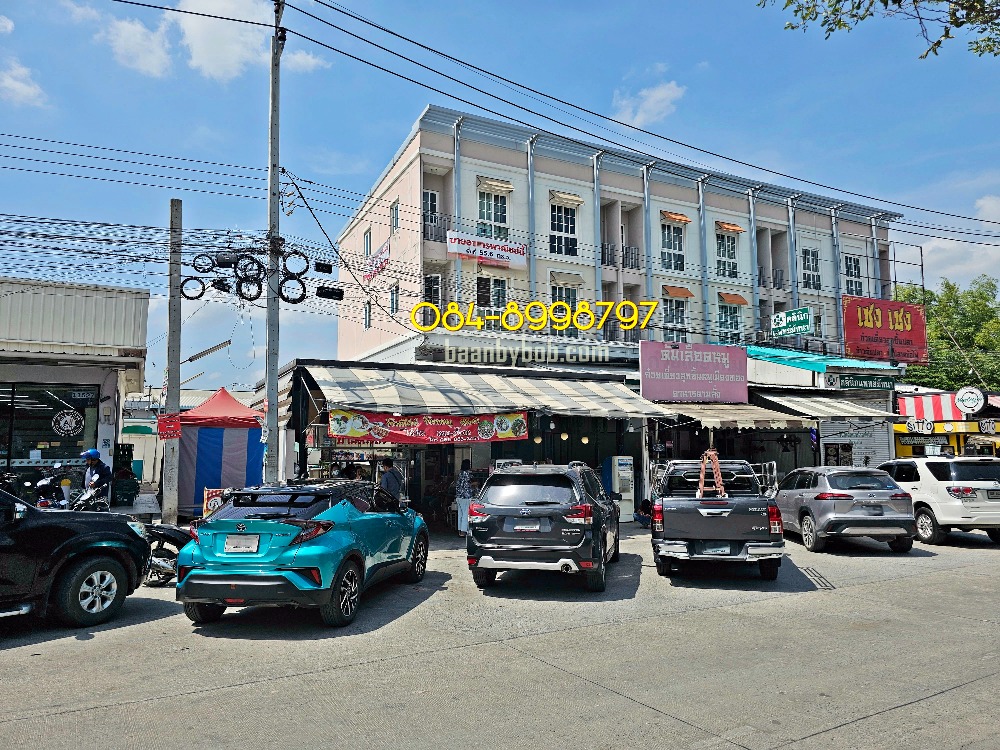 ขาย อาคารพาณิชย์ 3.5 ชั้น โครงการ เมทโทร บิซทาวน์ แจ้งวัฒนะ 1 Metro Biz Town Chaengwattana 1 ถ.หอการค้าไทย ชัยพฤกษ์ ตัดใหม่ ห้องมุม ทำเลการค้า ติดร้าน 7-11 ขนาด 55.6 ตร.วา สภาพใหม่ ขาย 14.9 ล้านบาท