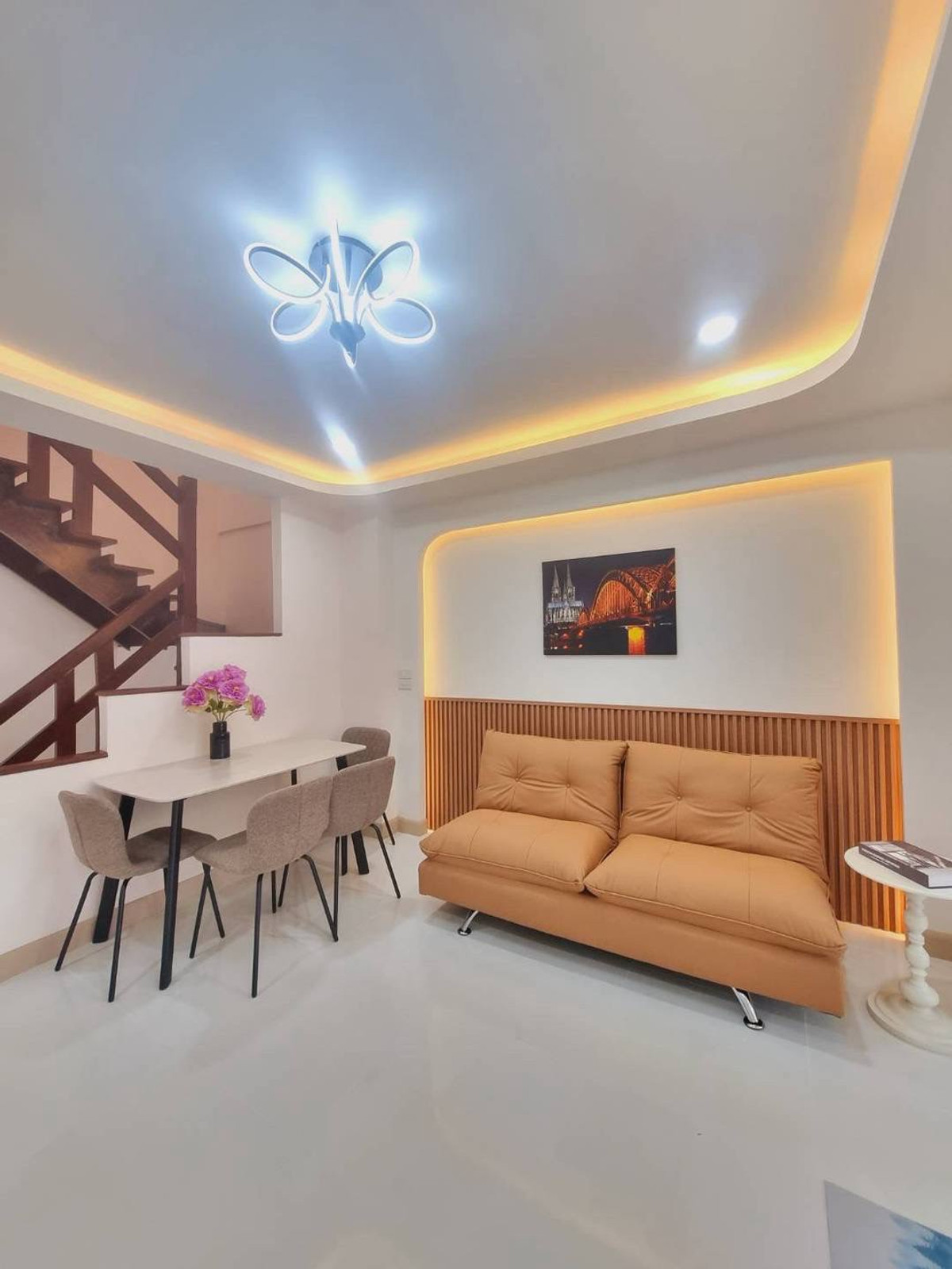 ขายทาวน์เฮ้าส์ 2 ชั้น หมู่บ้านดิเอมเมอรัลด์พาร์ค 2 ทำเลชัยพฤกษ์-ราชพฤกษ์ ตกแต่งใหม่พร้อมอยู่ ใกล้กรมที่ดิน