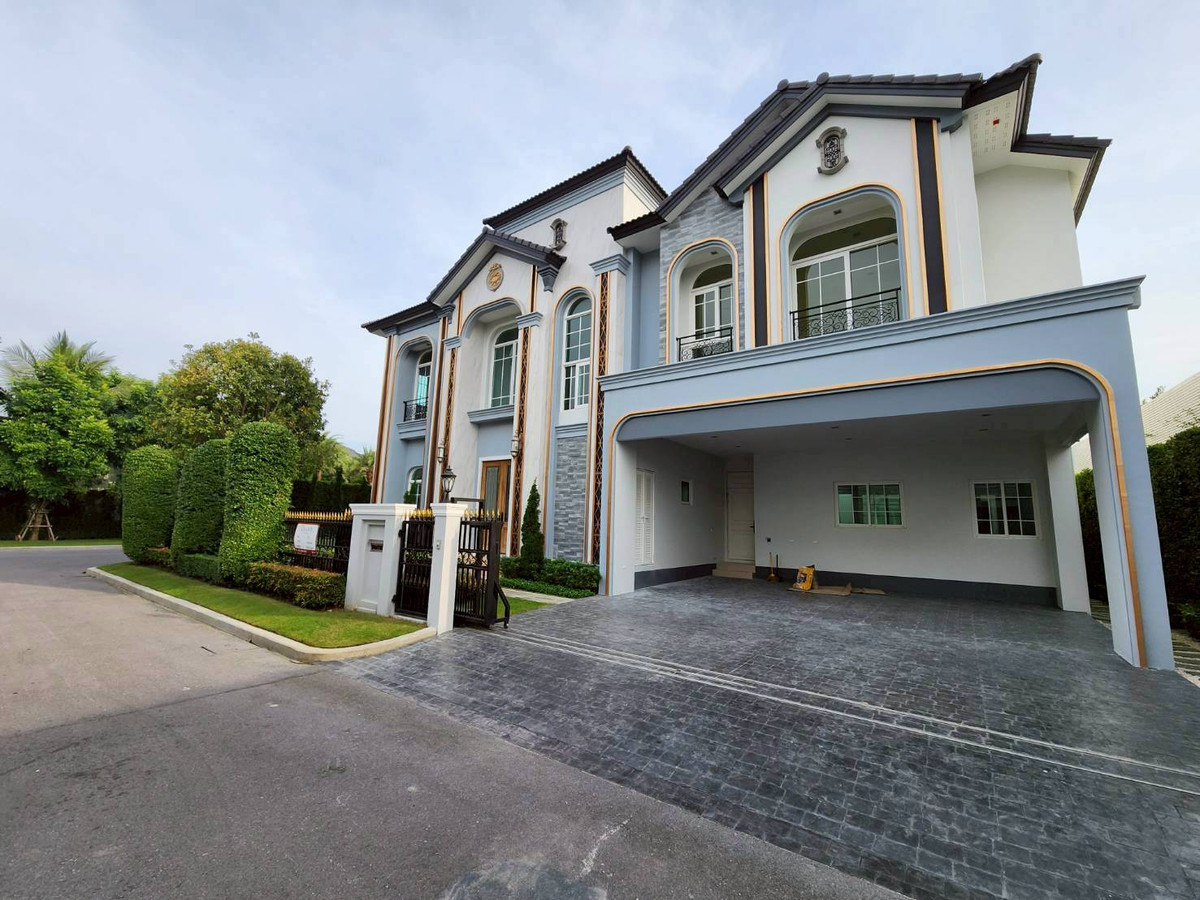 ขายบ้านเดี่ยวหรู เดอะแกรนด์ ปิ่นเกล้า แปลงส่วนตัว 117.5 ตร.ว. พร้อมสระว่ายน้ำ ลดพิเศษกว่า 5 ล้าน!